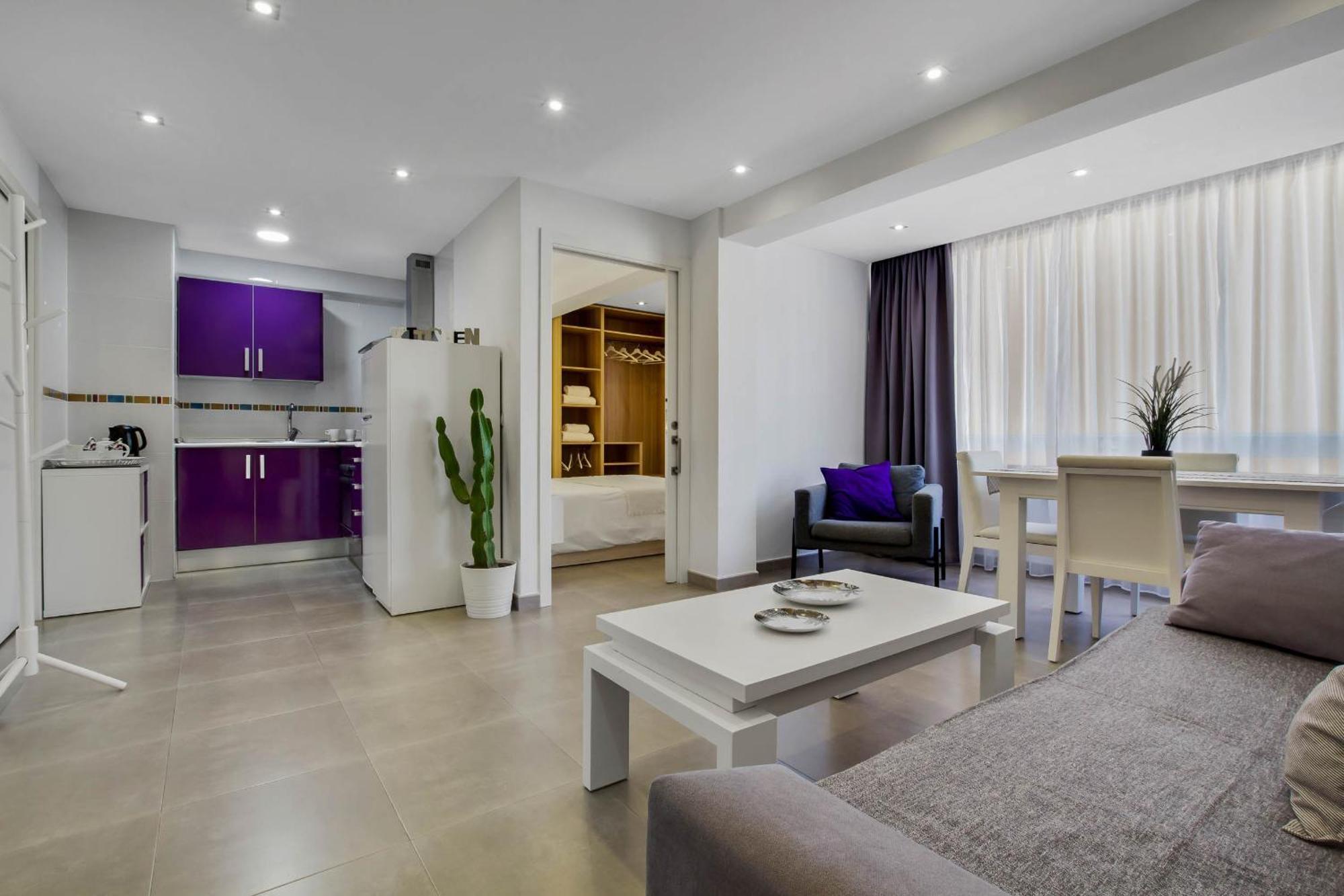 Tropico By Ivi Real Estate Apartment Torremolinos Ngoại thất bức ảnh
